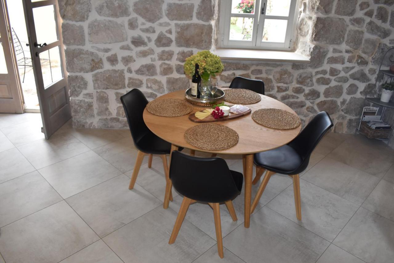 Charming Stone House In Cavtat Old Town Apartman Kültér fotó